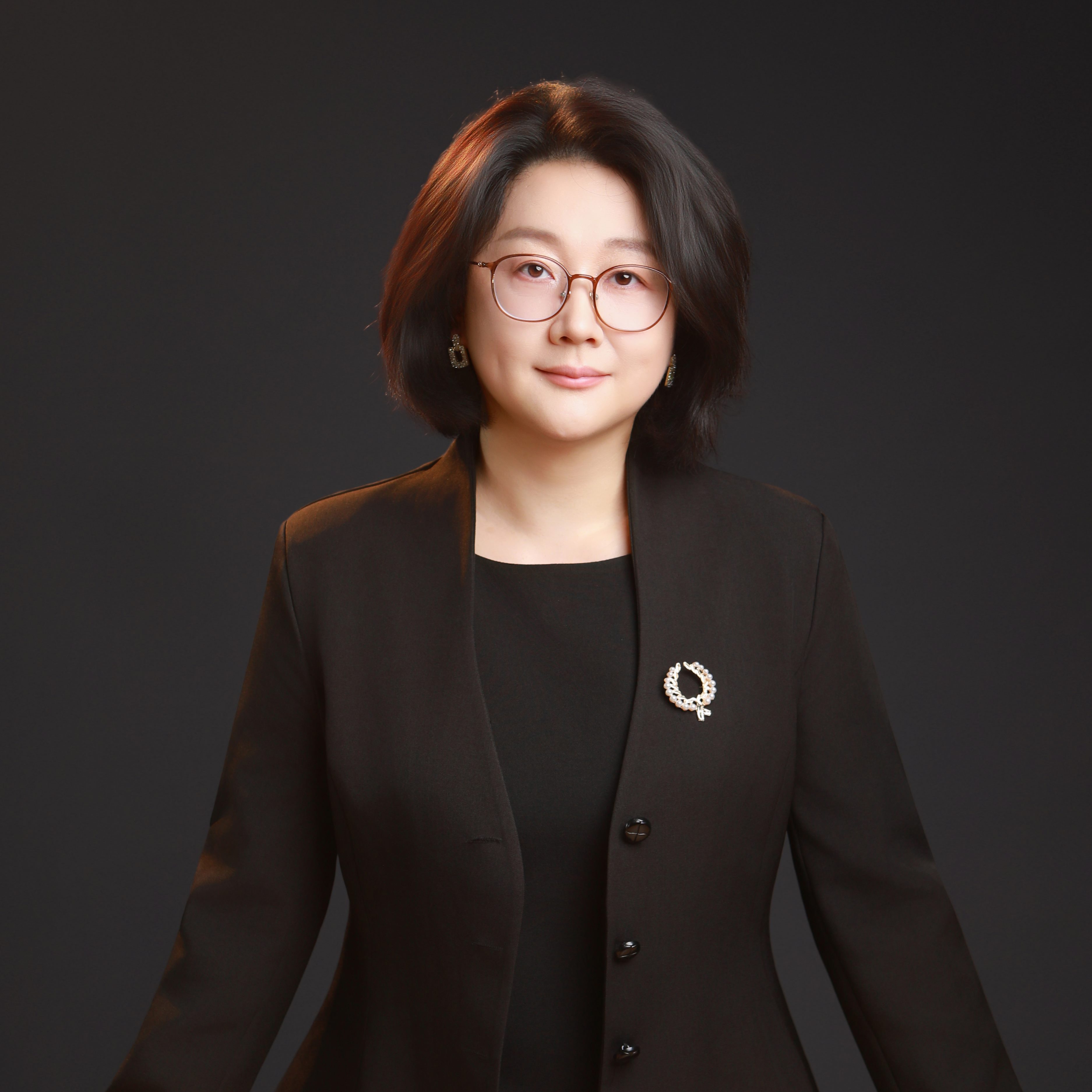 杜洁2.jpg 杜洁2.jpg